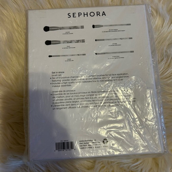 Sephora set in stone brush set - Picture 2 of 2
